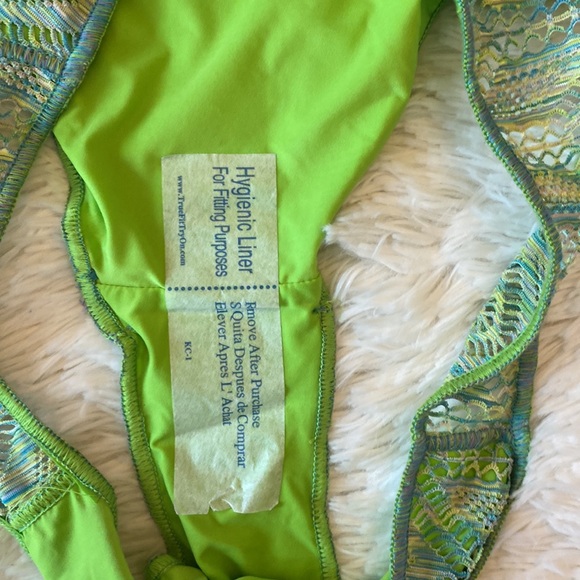 Becca by Rebecca Virtue GREEN Adela Mosaic Hipster Bikini Bottom, US Large - Picture 3 of 10